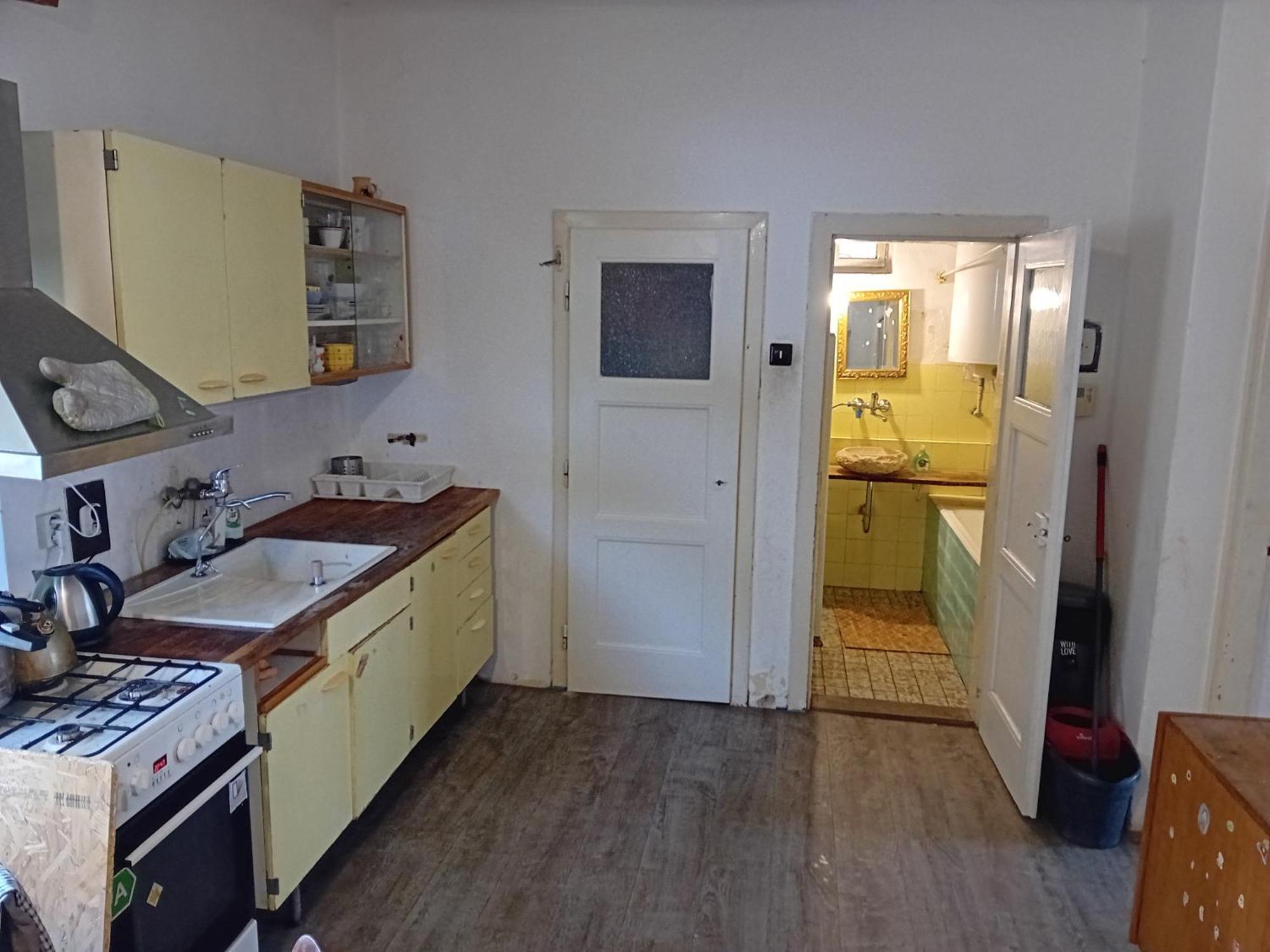 Statek Apartment Veverska Bityska Стая снимка